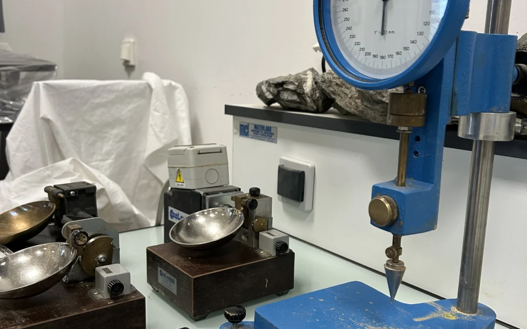 ECO-CONSTRUCTION : RENCONTRE À L&rsquo;IUT DE CORSE POUR LE PROJET ECO-REDI